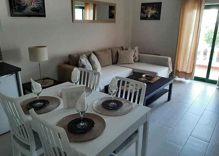 Nyaraló Casa Anna. Pool And Next To The Puerto del Carmen