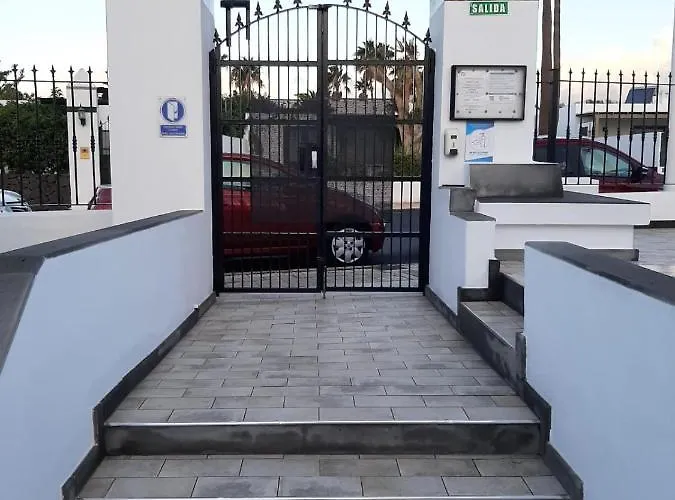 Σπίτι διακοπών Casa Anna. Pool And Next To The