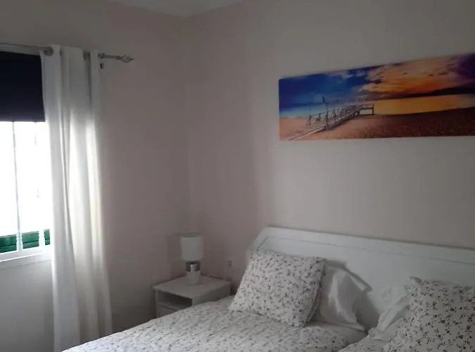 Prázdninový dům Casa Anna. Pool And Next To The *